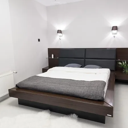 Silence Nad Golebiem * 卡尔帕奇